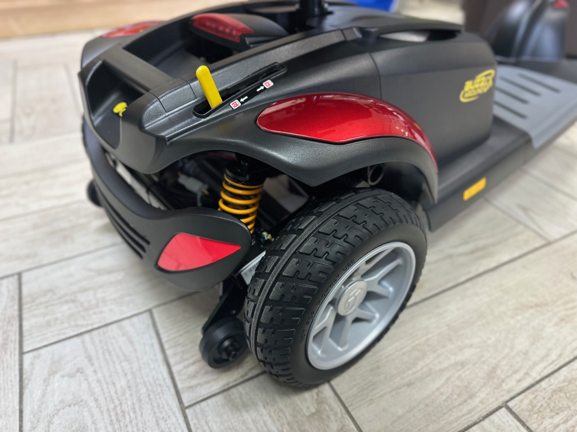 BuzzAround Extreme Full Size Portable Power Scooter-330 Lb Cap